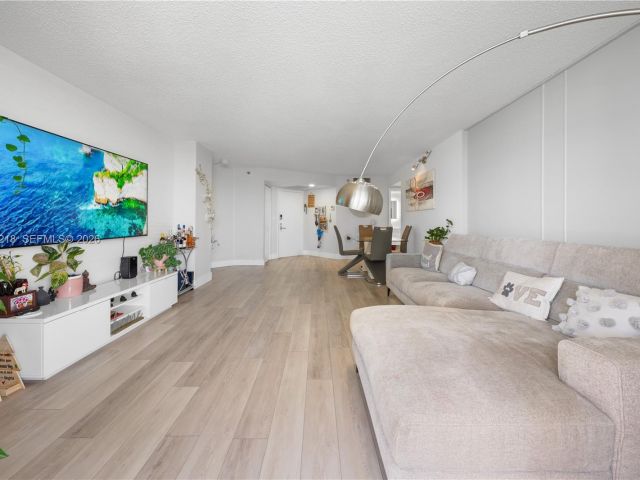 Квартира в аренду номер1406 - фото 7413544