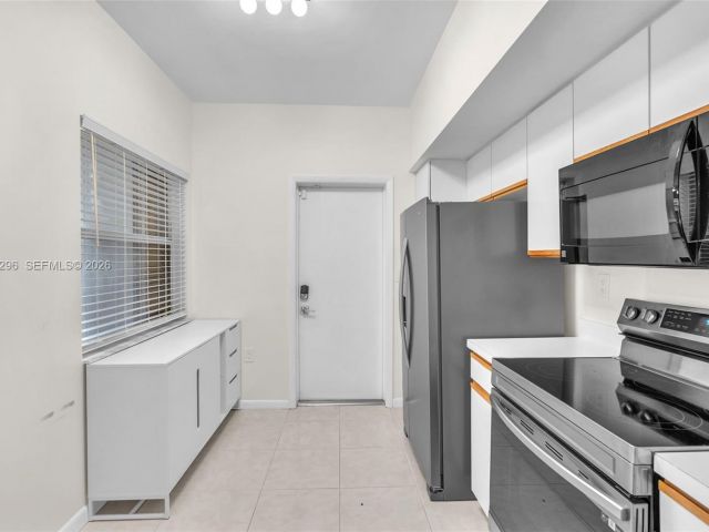 Продажа дома по адресу 11864 SW 97th Ter - фото 7509072