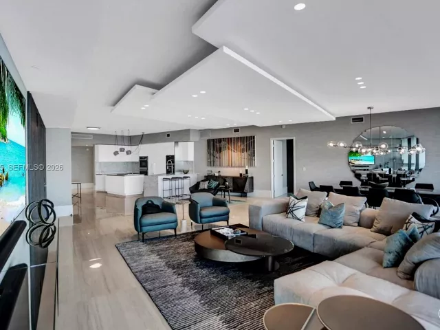 Продажа квартиры #1105 - фото 7425300