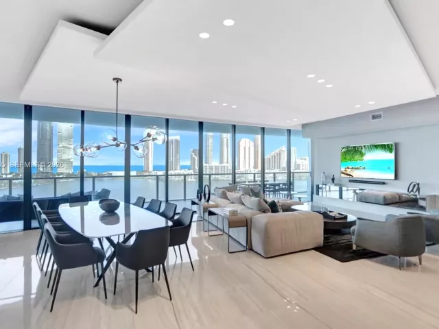 Продажа квартиры #1105 - фото 7425304