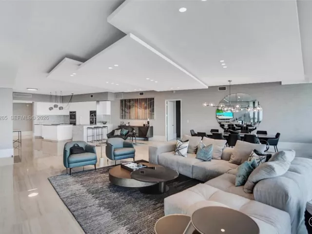 Продажа квартиры #1105 - фото 7425288