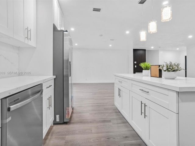 Продажа дома по адресу 14431 NW 13th Rd - фото 7434220