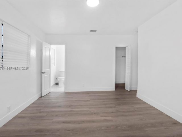 Продажа дома по адресу 14431 NW 13th Rd - фото 7434230