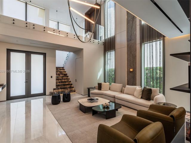 Продажа дома по адресу 10540 NW 67th Ter - фото 7427285