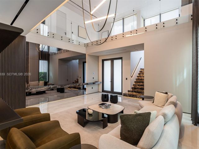 Продажа дома по адресу 10540 NW 67th Ter - фото 7427287