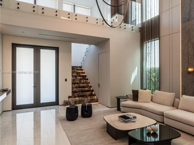 Продажа дома по адресу 10540 NW 67th Ter - фото 7427289