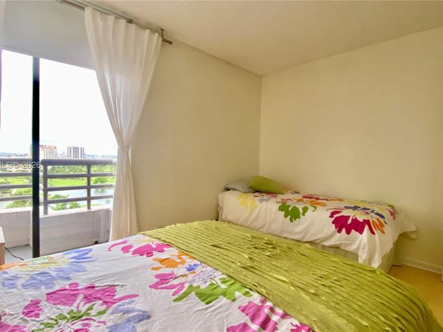 Продажа квартиры #1807 - фото 7504340