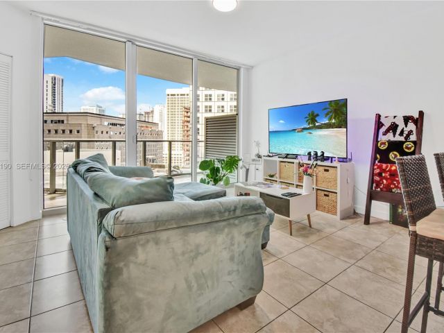 Продажа квартиры #T-1405 - фото 7496450