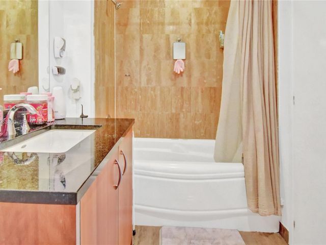 Продажа квартиры #T-1405 - фото 7496464