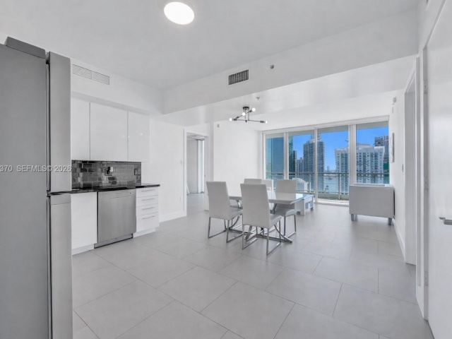 Продажа квартиры #3611 - фото 7513399