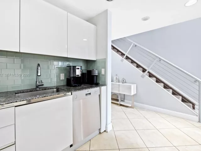 Продажа квартиры #1014 - фото 7414327