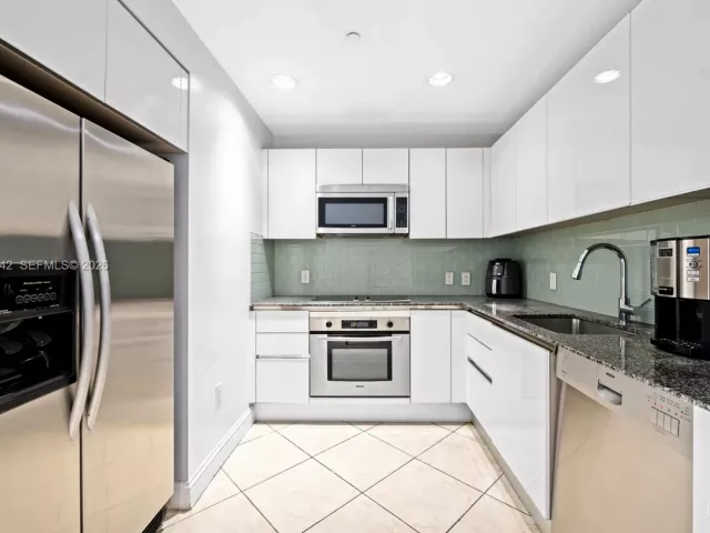 Продажа квартиры #1014 - фото 7414328