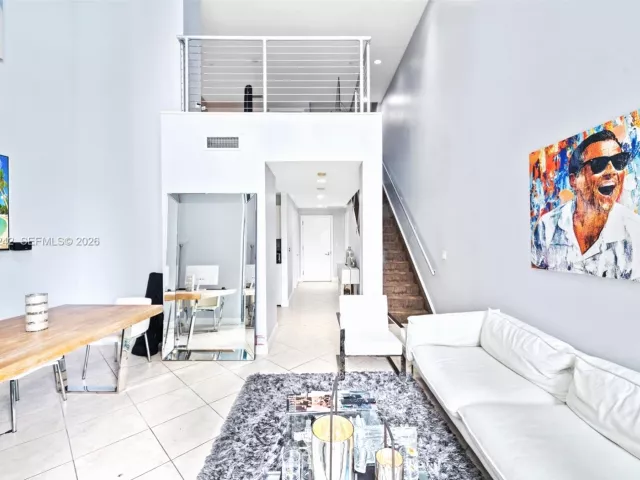 Продажа квартиры #1014 - фото 7414317