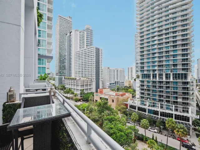 Продажа квартиры #1014 - фото 7414321