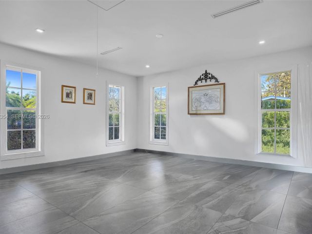 Продажа дома по адресу 19955 SW 186th St - фото 7440180