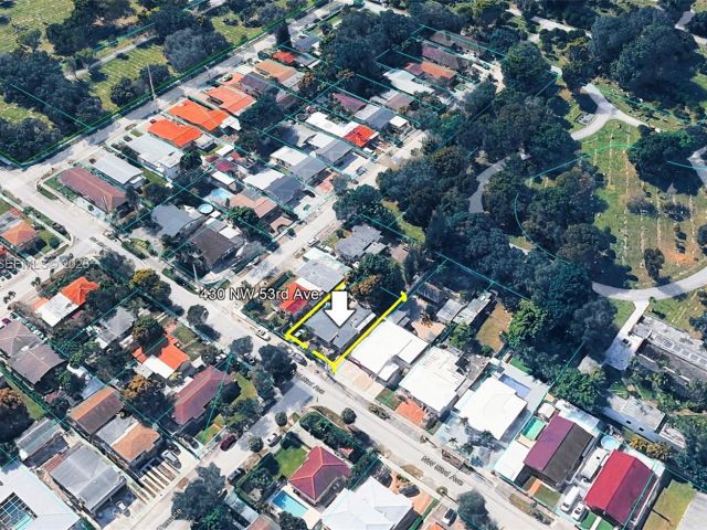 Продажа дома по адресу 430 NW 53rd Ave - фото 7433870