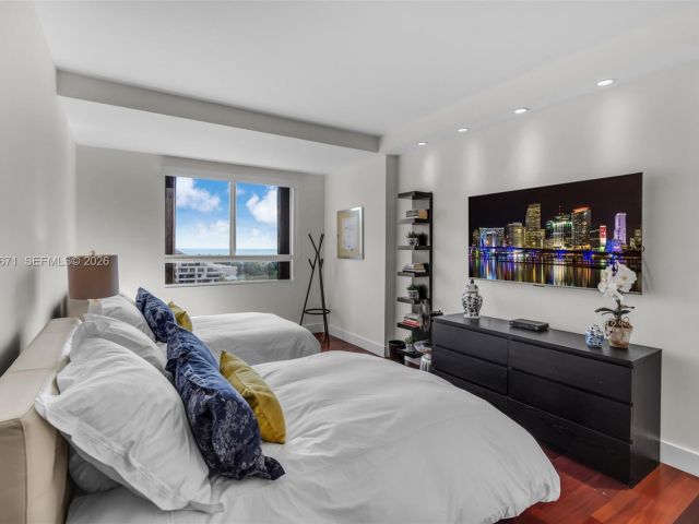 Продажа квартиры #802 - фото 7415972