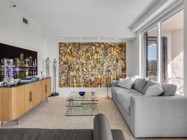 Продажа квартиры #802 - фото 7415979