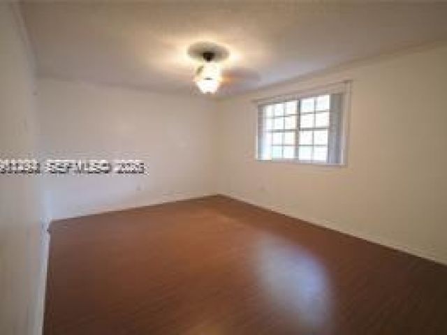 Дом в аренду по адресу 12142 SW 50th Ct 1242 - фото 7450850