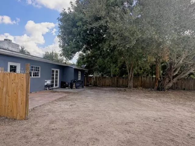 Продажа дома по адресу 5724 Mckinley St - фото 7411869