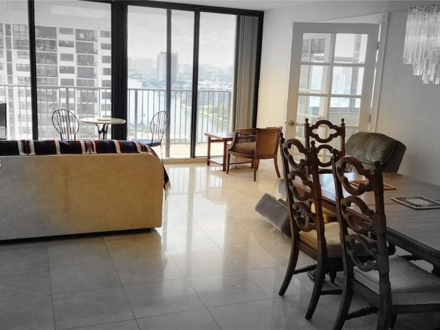 Продажа квартиры #2608 - фото 7520358