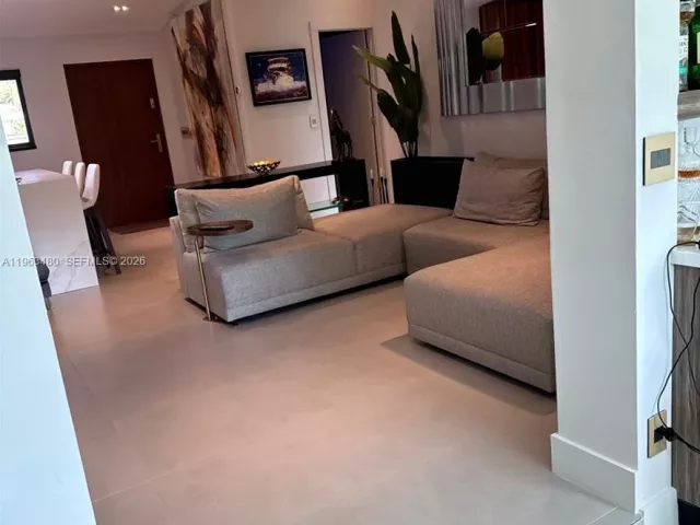 Продажа дома по адресу 2543 Gulfstream Ln - фото 7412414