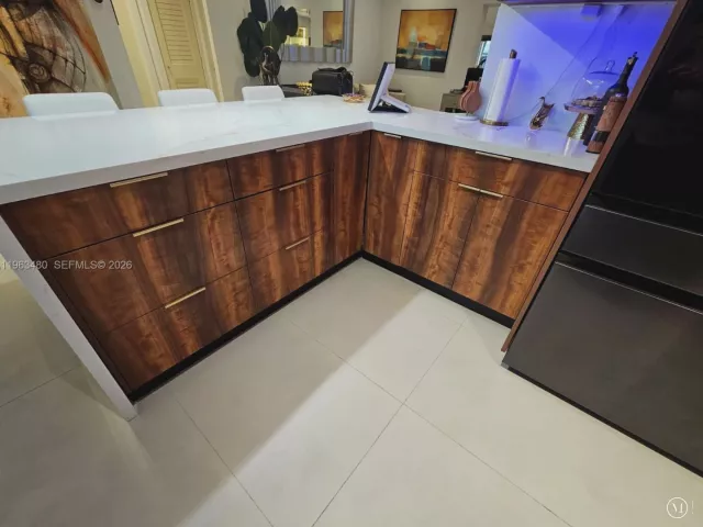 Продажа дома по адресу 2543 Gulfstream Ln - фото 7412418