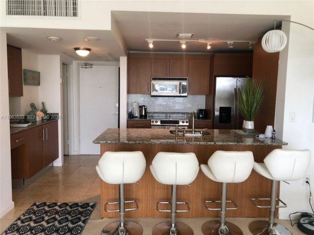 Продажа квартиры #427 - фото 7428891