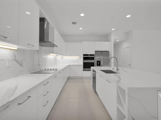 Продажа дома по адресу 10386 SW 57th Ct - фото 7517263