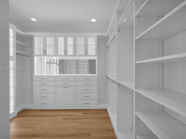 Продажа дома по адресу 10386 SW 57th Ct - фото 7517270