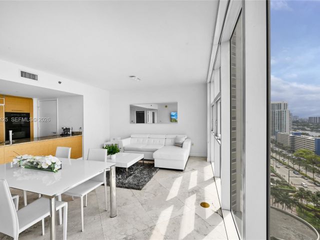 Продажа квартиры #1907 - фото 7412372