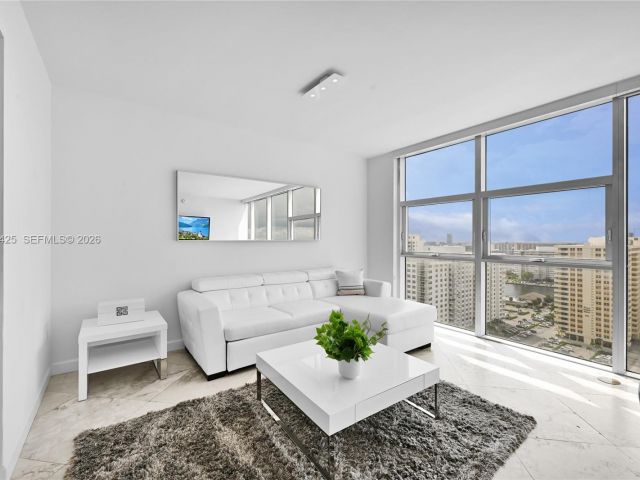 Продажа квартиры #1907 - фото 7412384