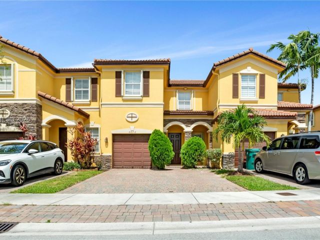 Продажа дома по адресу 8678 NW 113th Ct - фото 7427296