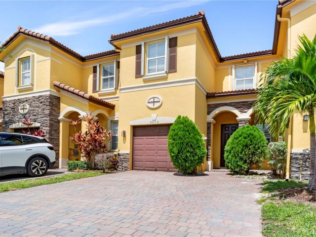 Продажа дома по адресу 8678 NW 113th Ct - фото 7427297