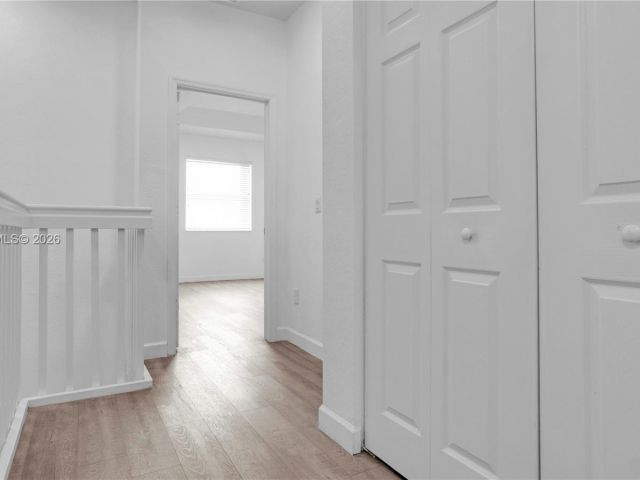 Продажа дома по адресу 8678 NW 113th Ct - фото 7427305