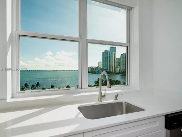 Квартира в аренду номер905 - фото 7415001