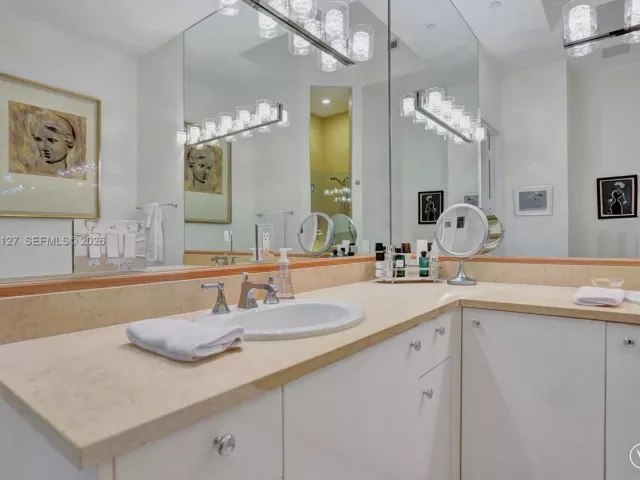 Продажа квартиры #112 - фото 7414203