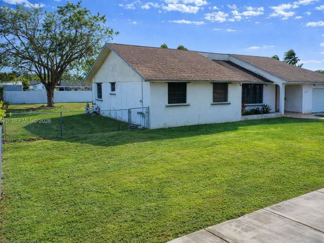 Продажа дома по адресу 15920 SW 280th St - фото 7492949