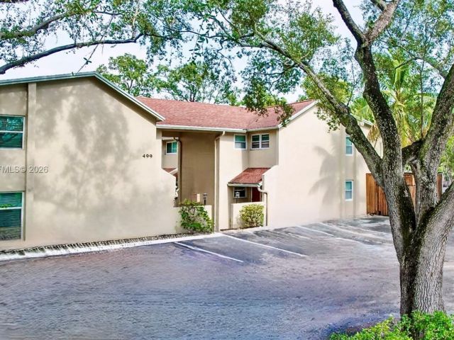 Продажа дома по адресу 499 SE 13th St 7E - фото 7411101