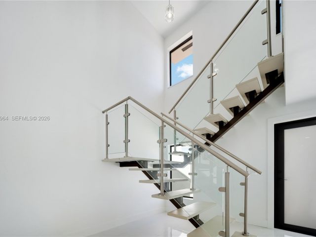 Продажа дома по адресу 1406 SW 104th Ct - фото 7509089