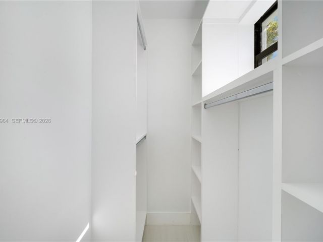 Продажа дома по адресу 1406 SW 104th Ct - фото 7509103