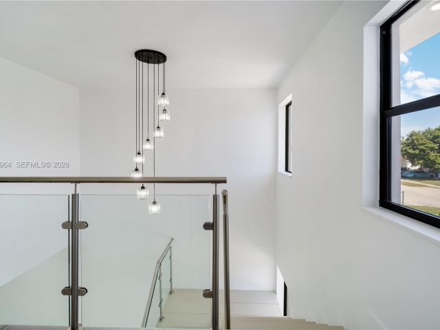 Продажа дома по адресу 1406 SW 104th Ct - фото 7509104