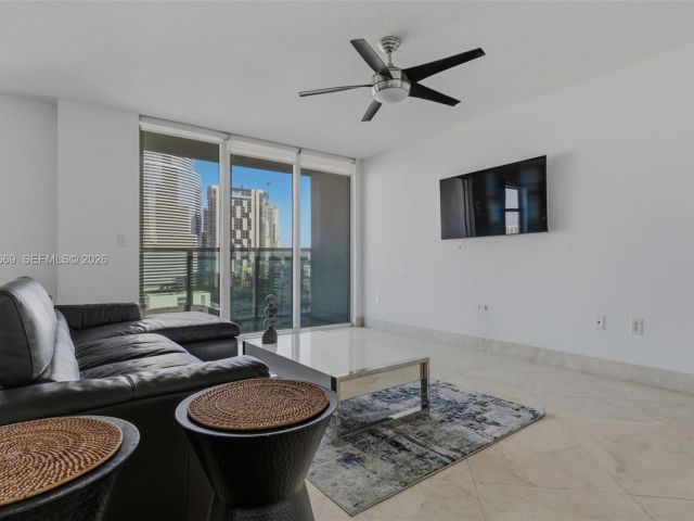 Квартира в аренду номер2301 - фото 7434841