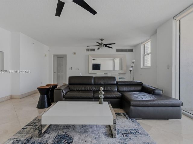 Квартира в аренду номер2301 - фото 7434843