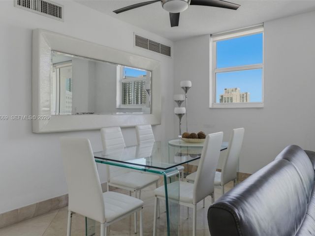 Квартира в аренду номер2301 - фото 7434849