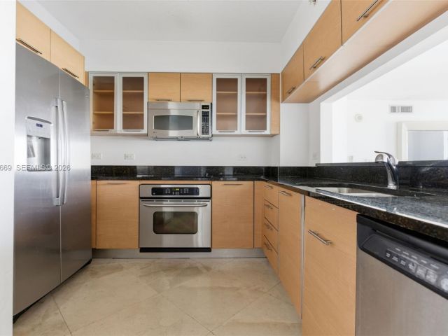 Квартира в аренду номер2301 - фото 7434854