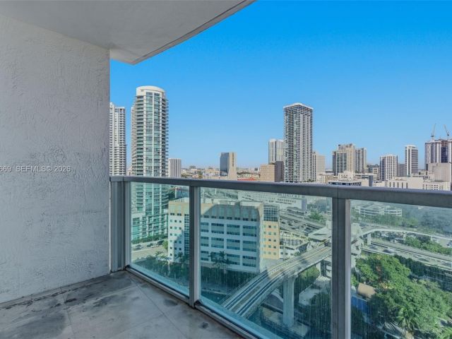 Квартира в аренду номер2301 - фото 7434856