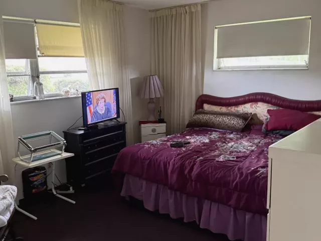 Продажа дома по адресу 626 S Crescent Drive - фото 9332260