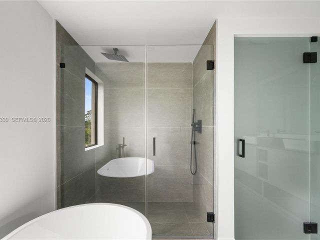 Продажа дома по адресу 1431 SW 20th St - фото 7466144