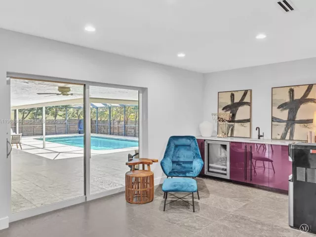 Продажа дома по адресу 840 S Southlake Dr - фото 7413477